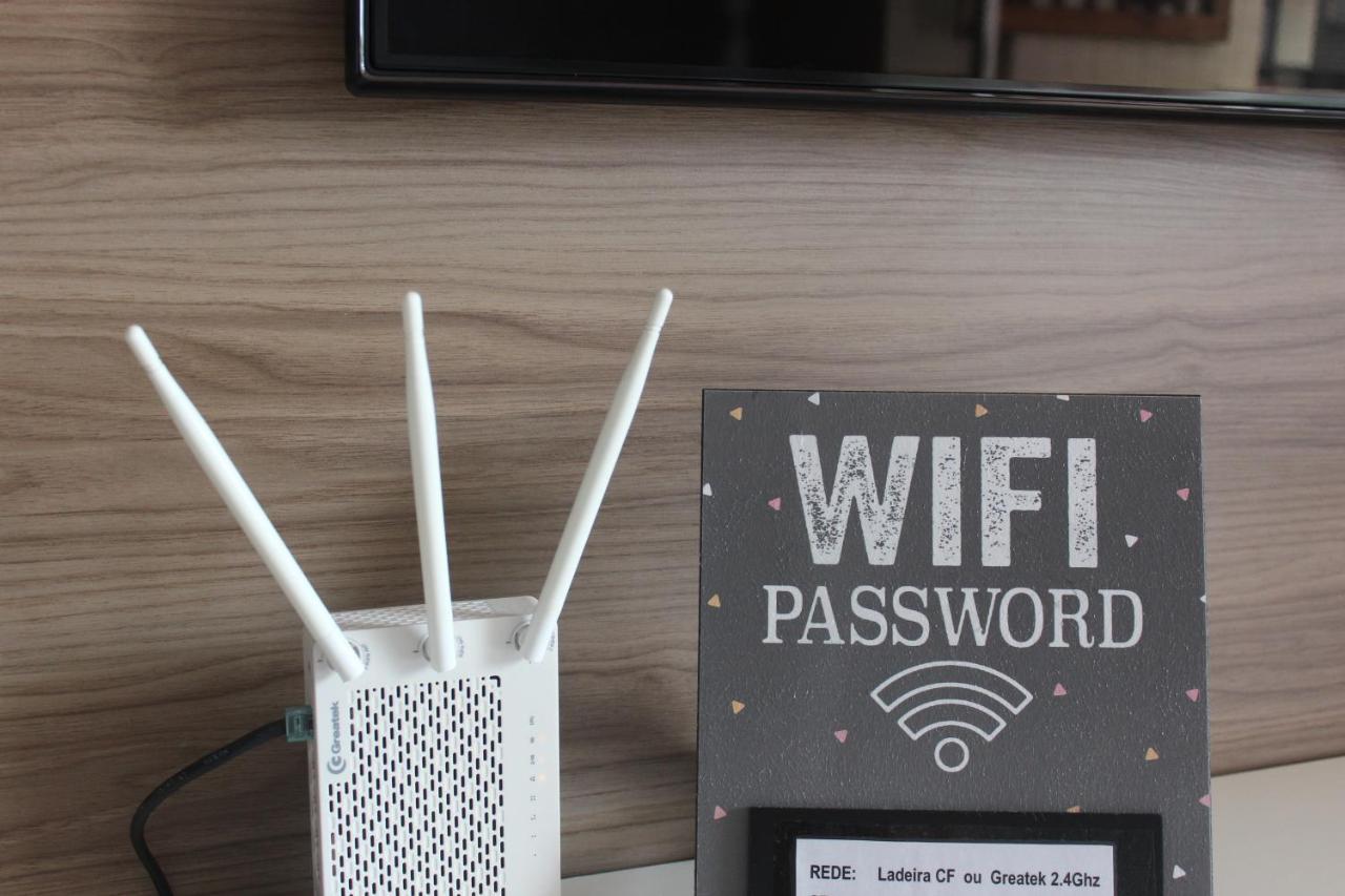 קאבו פריו Maravilhoso Apto Na Praia Do Forte Wi-Fi 600 Mb מראה חיצוני תמונה
